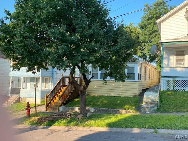 view of front of house