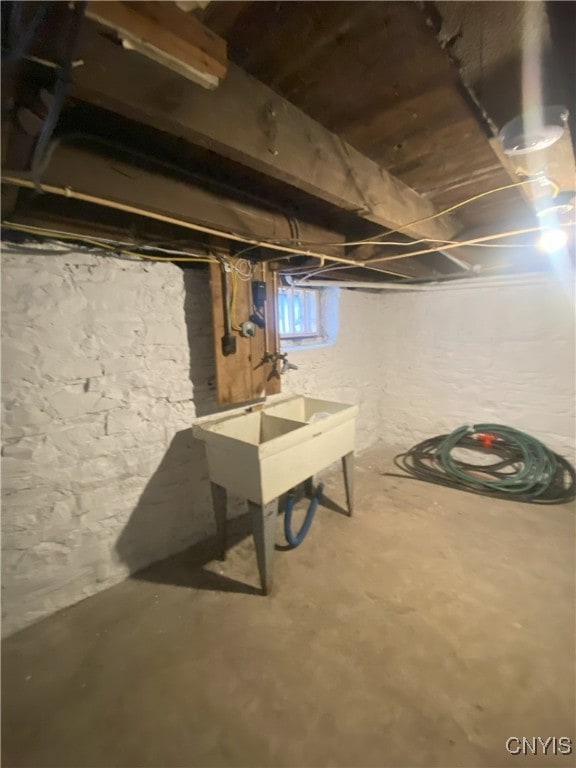 basement featuring sink