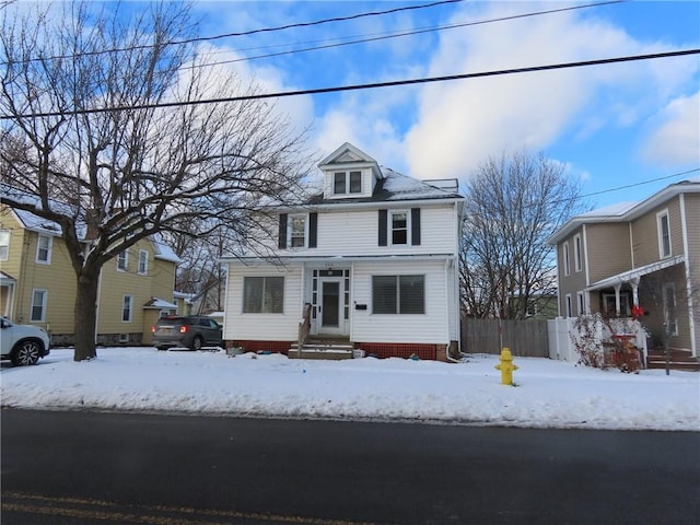 view of front of property