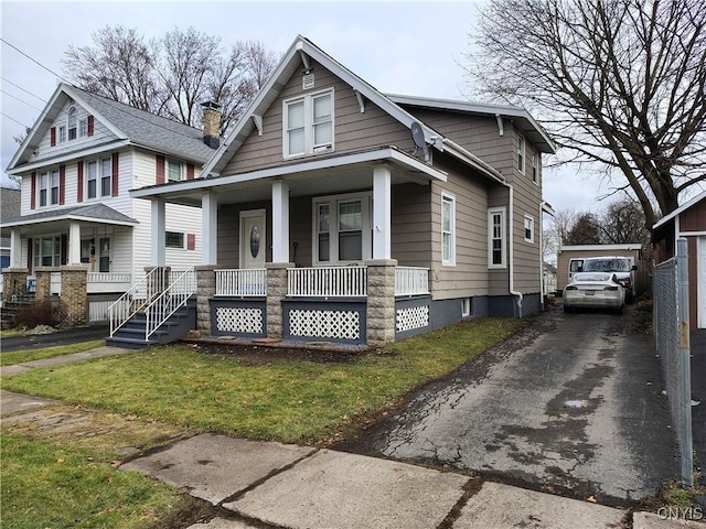 view of front facade featuring covered porch