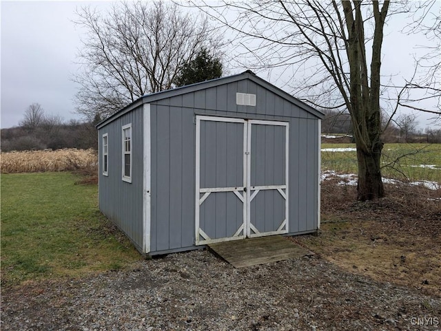 view of outbuilding