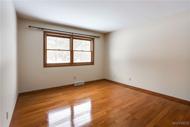 empty room featuring light hardwood / wood-style flooring