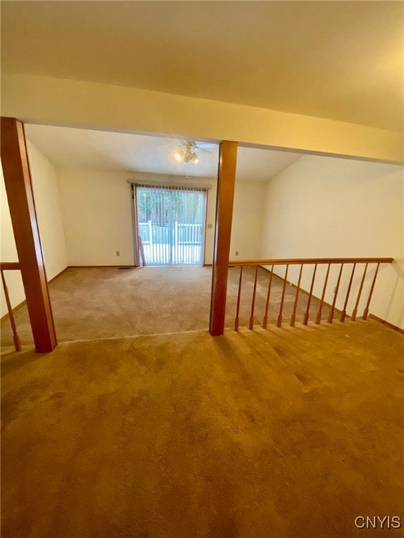 empty room featuring carpet floors