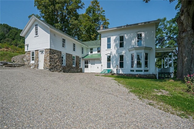 view of front facade