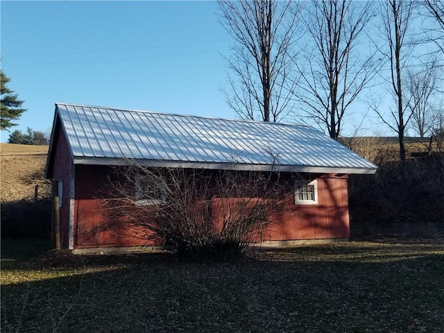 view of outdoor structure