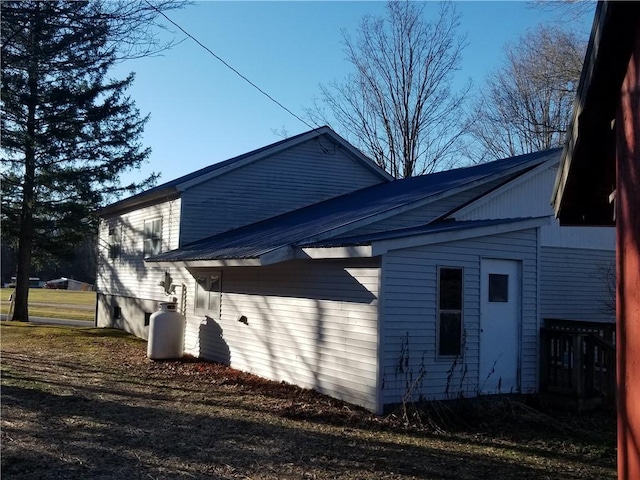 view of property exterior