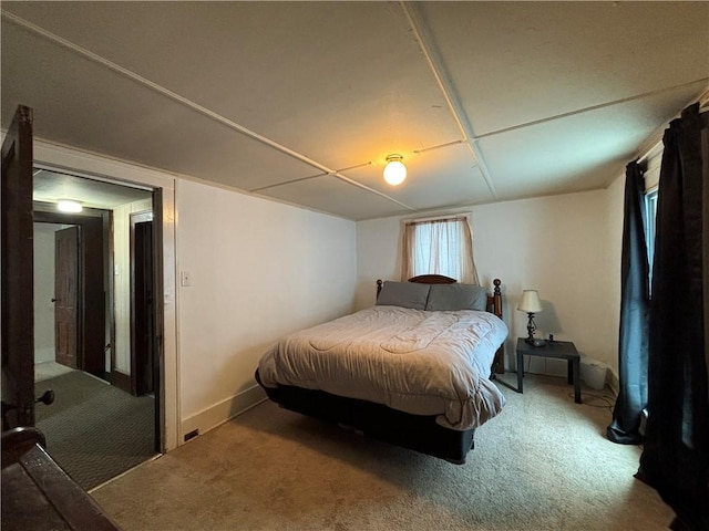 bedroom featuring carpet floors