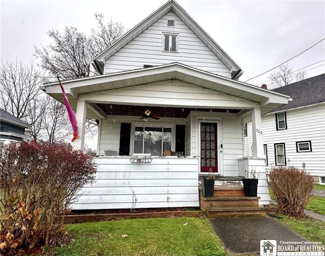 bungalow with a porch