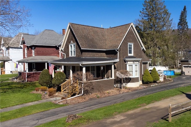 view of front facade with a porch