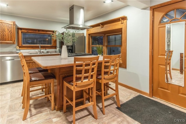 dining area featuring sink