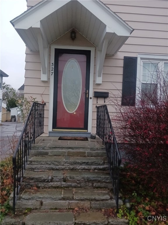 view of entrance to property