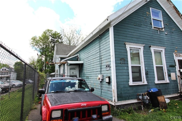 view of home's exterior