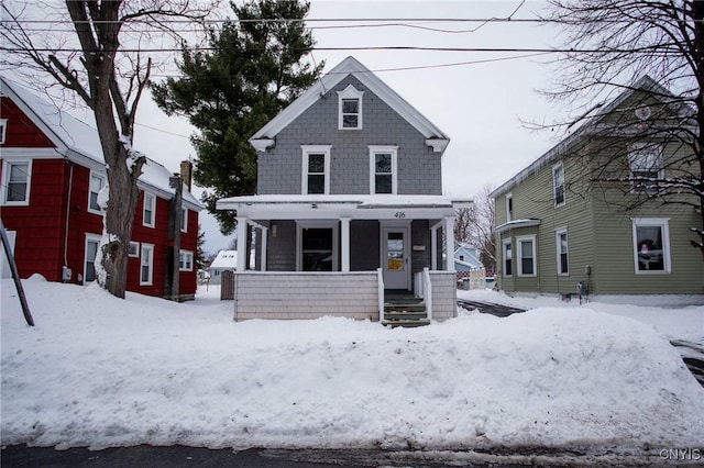 view of front of house