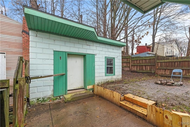 view of outbuilding