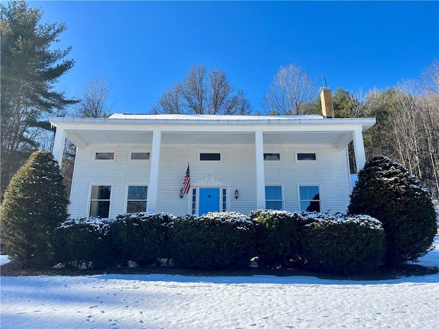 view of front of home