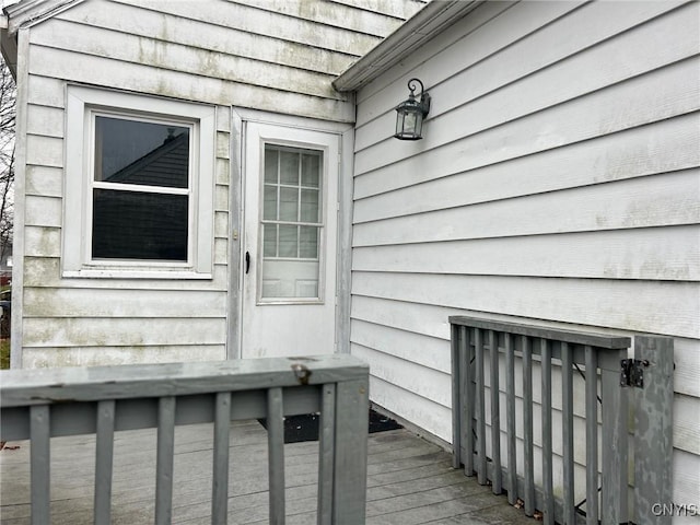 doorway to property featuring a deck