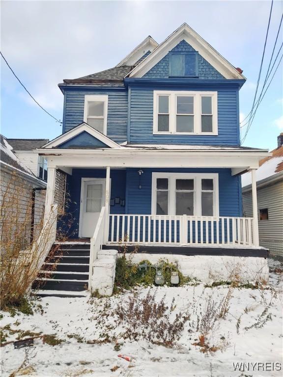 view of front of property with covered porch