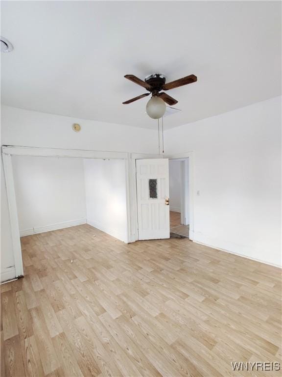 508 Howard St, Buffalo, NY 14206 - unfurnished room with light wood finished floors and a ceiling fan