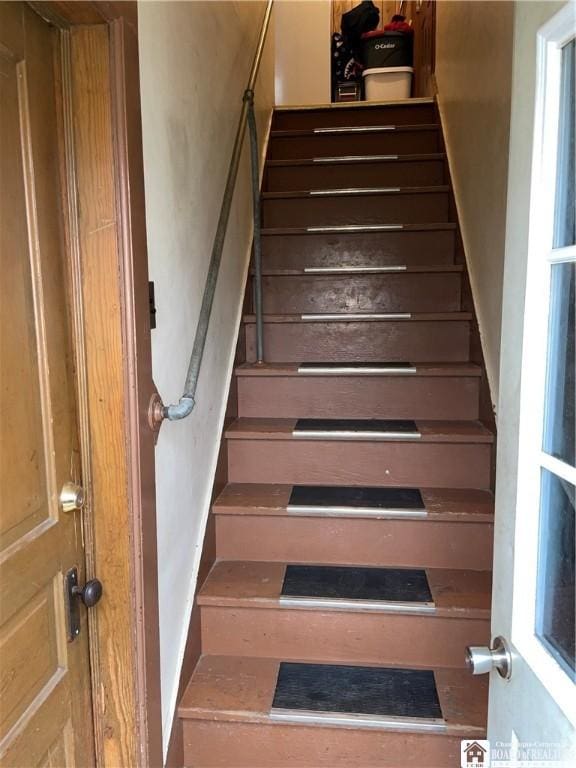 142 Ruggles St, Dunkirk, NY 14048 - photo 5