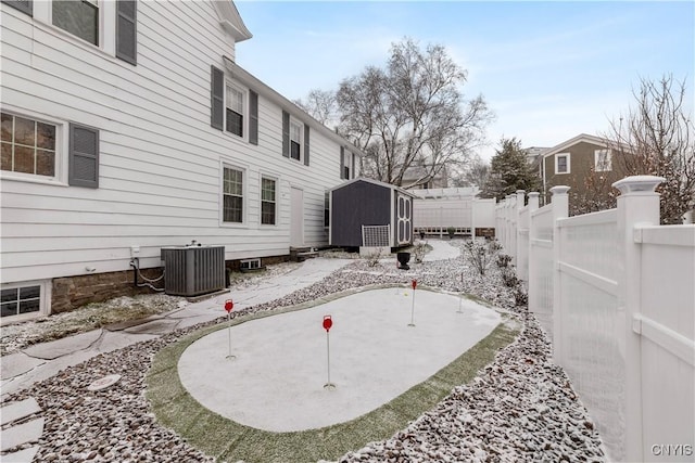 view of patio / terrace featuring cooling unit