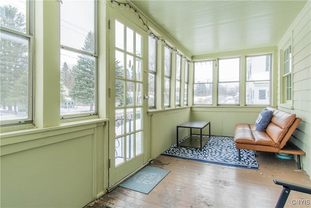 sunroom / solarium with plenty of natural light