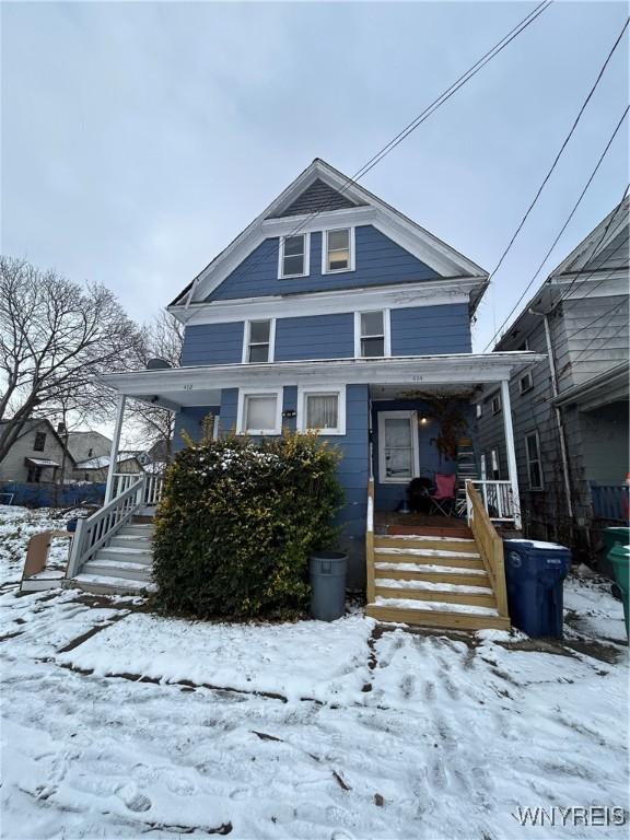 view of front of property with a porch