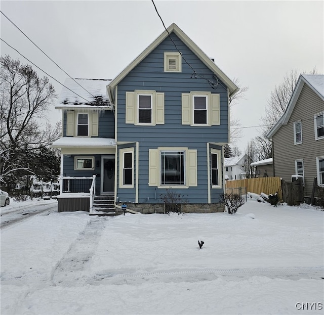 front of property with covered porch