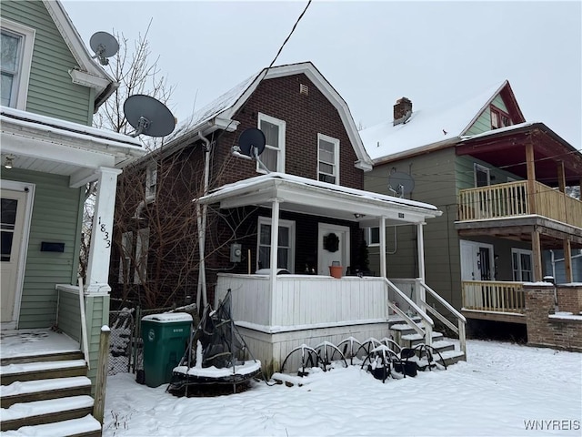 view of front facade featuring a porch