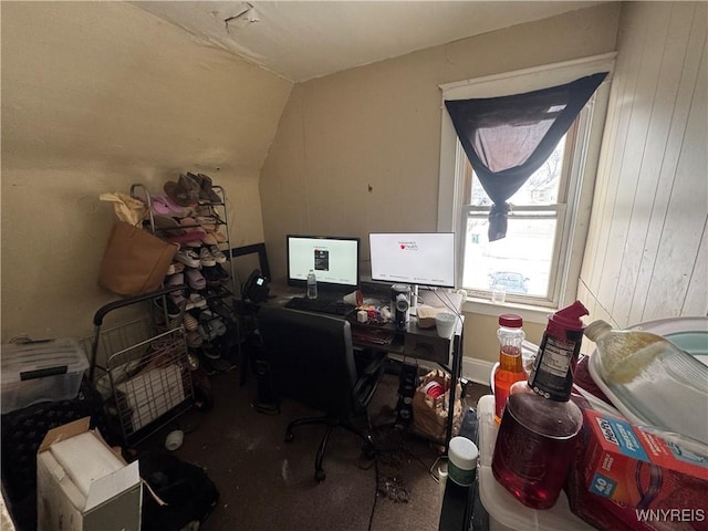 office area featuring vaulted ceiling