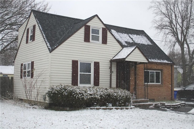 view of front of property