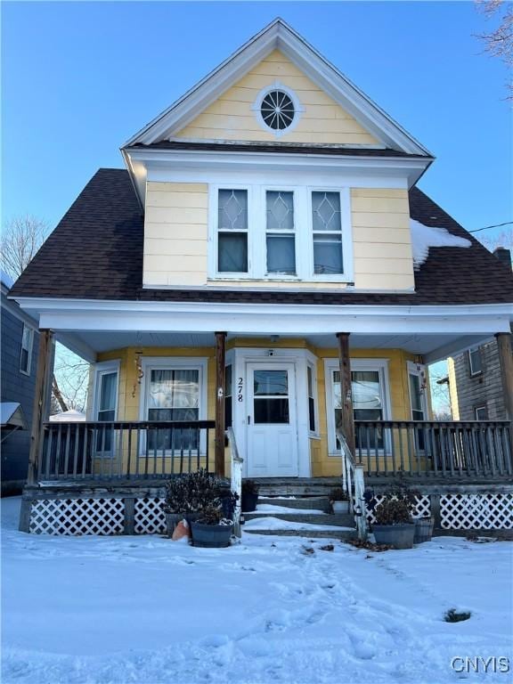 view of front of house featuring covered porch