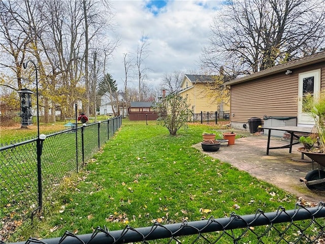 view of yard with a patio area