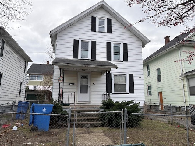 view of front of property