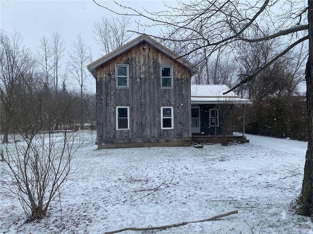 view of front of house