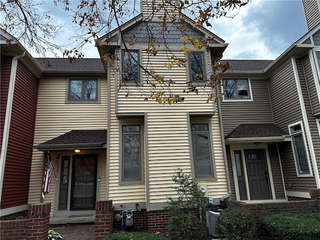 view of front of property with central AC