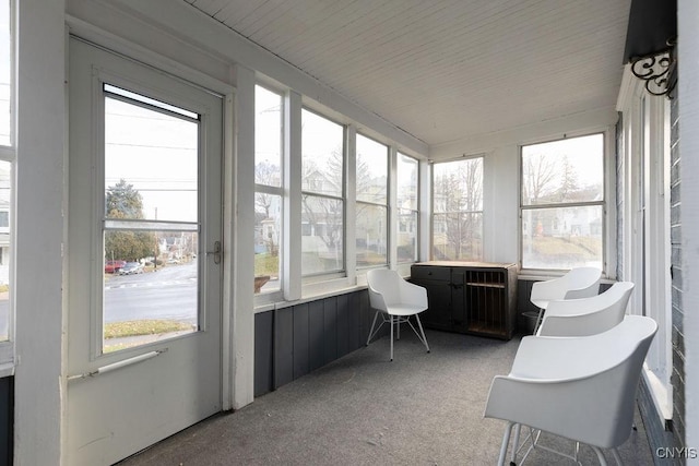 view of sunroom / solarium