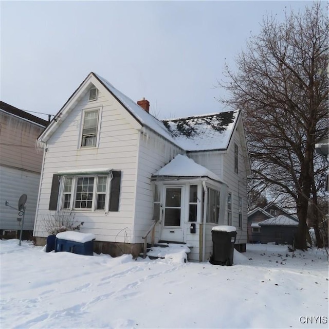 view of front of property