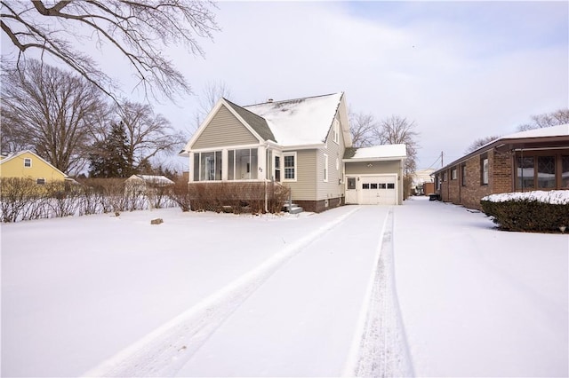 view of front of house with a garage