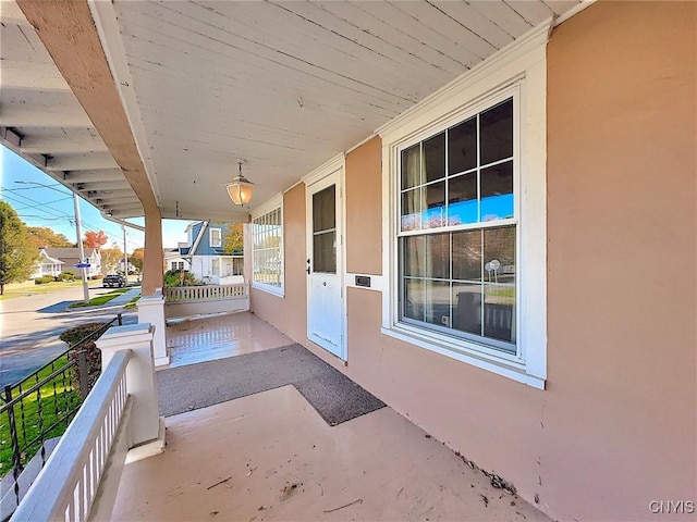 view of patio / terrace with a porch