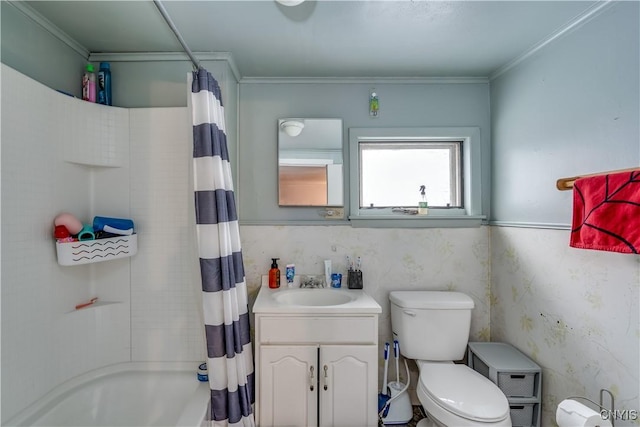 full bathroom with crown molding, vanity, shower / bath combo, and toilet