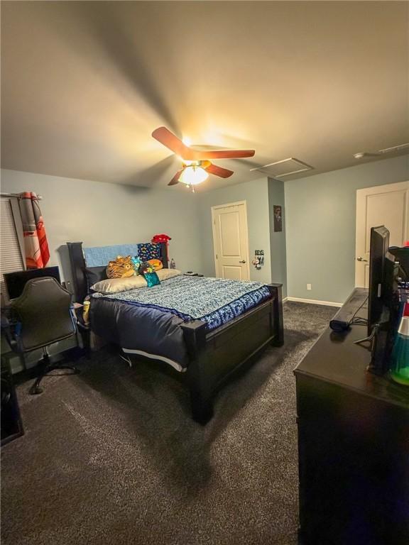 carpeted bedroom featuring ceiling fan