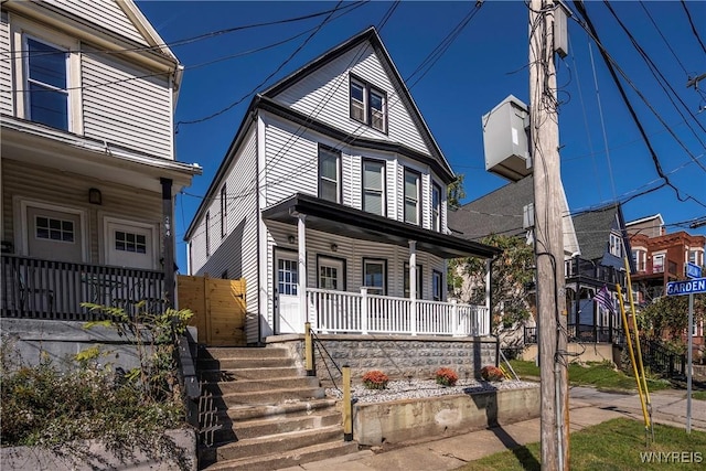 view of front of house with covered porch