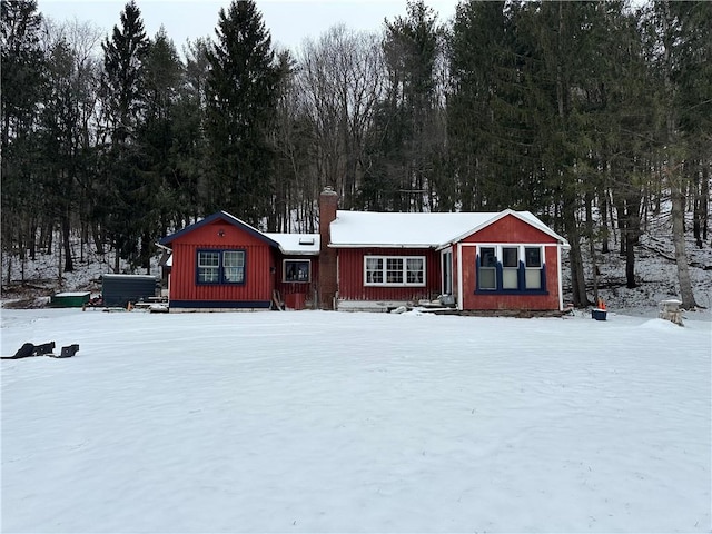 view of front of home