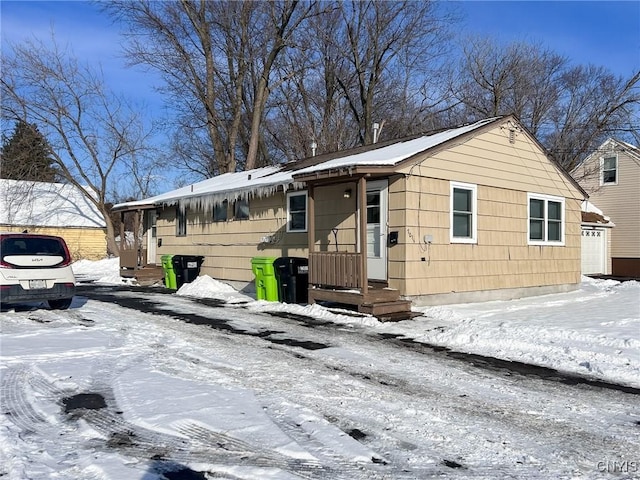 view of front of house