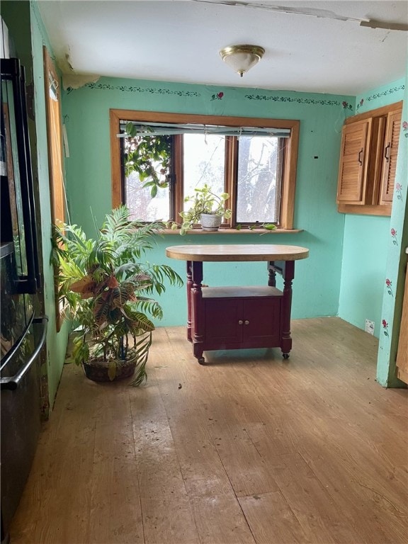 game room featuring light hardwood / wood-style flooring