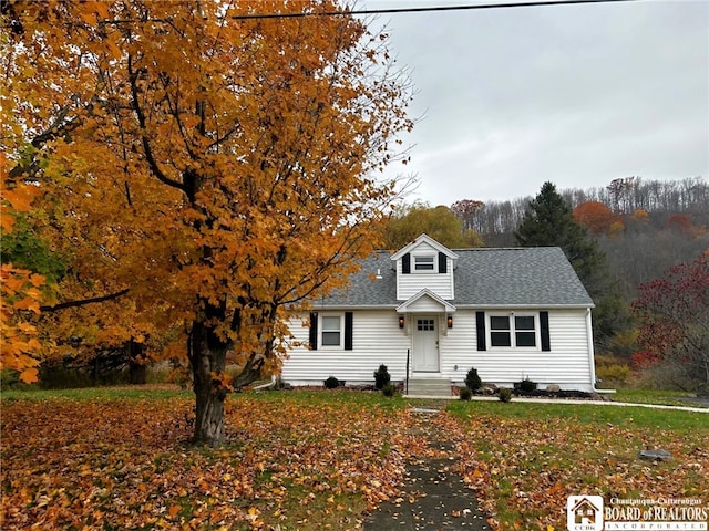 view of front of property