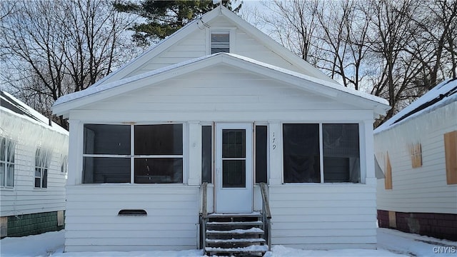 view of front of house