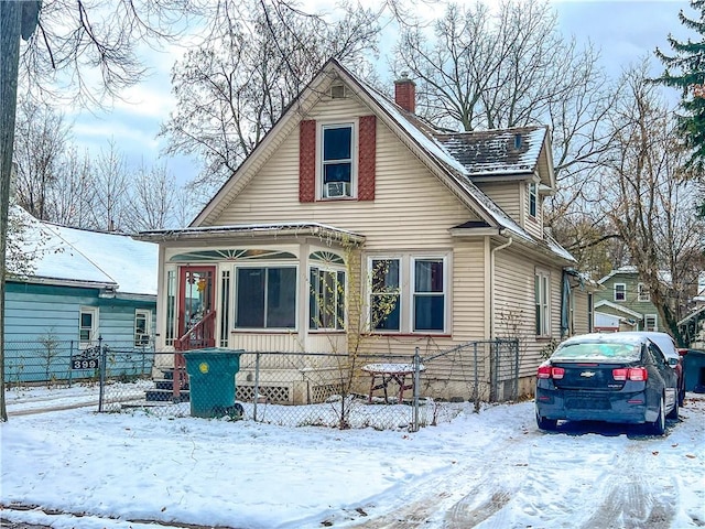 view of front of home