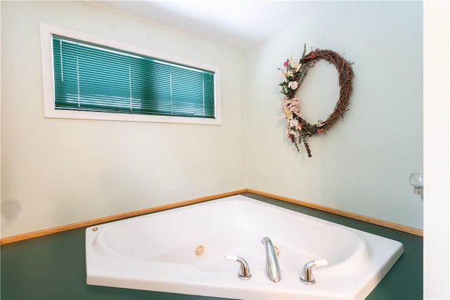 bathroom featuring a bathing tub