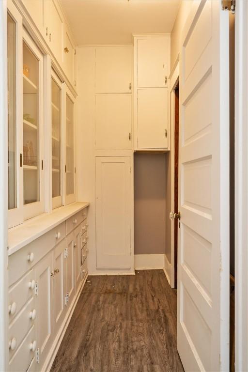 mudroom featuring dark hardwood / wood-style floors